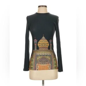 Roi du Lac Palace Architectural Long Sleeve Top